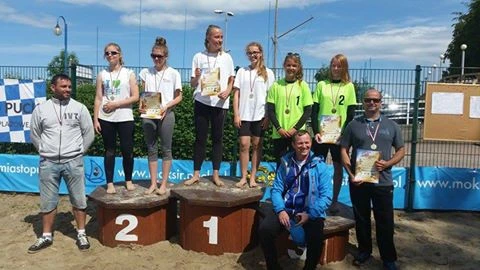 Młodziczki UKS Zatoka 95 Puck w finale Mistrzostw Polski w plażówce