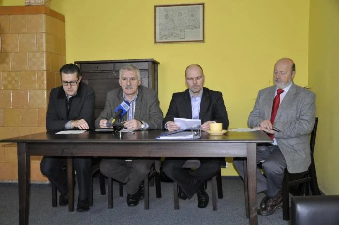 Wejherowo: konferencja w sprawie trudnej sytuacji w mieście w czasie trwającej zimy