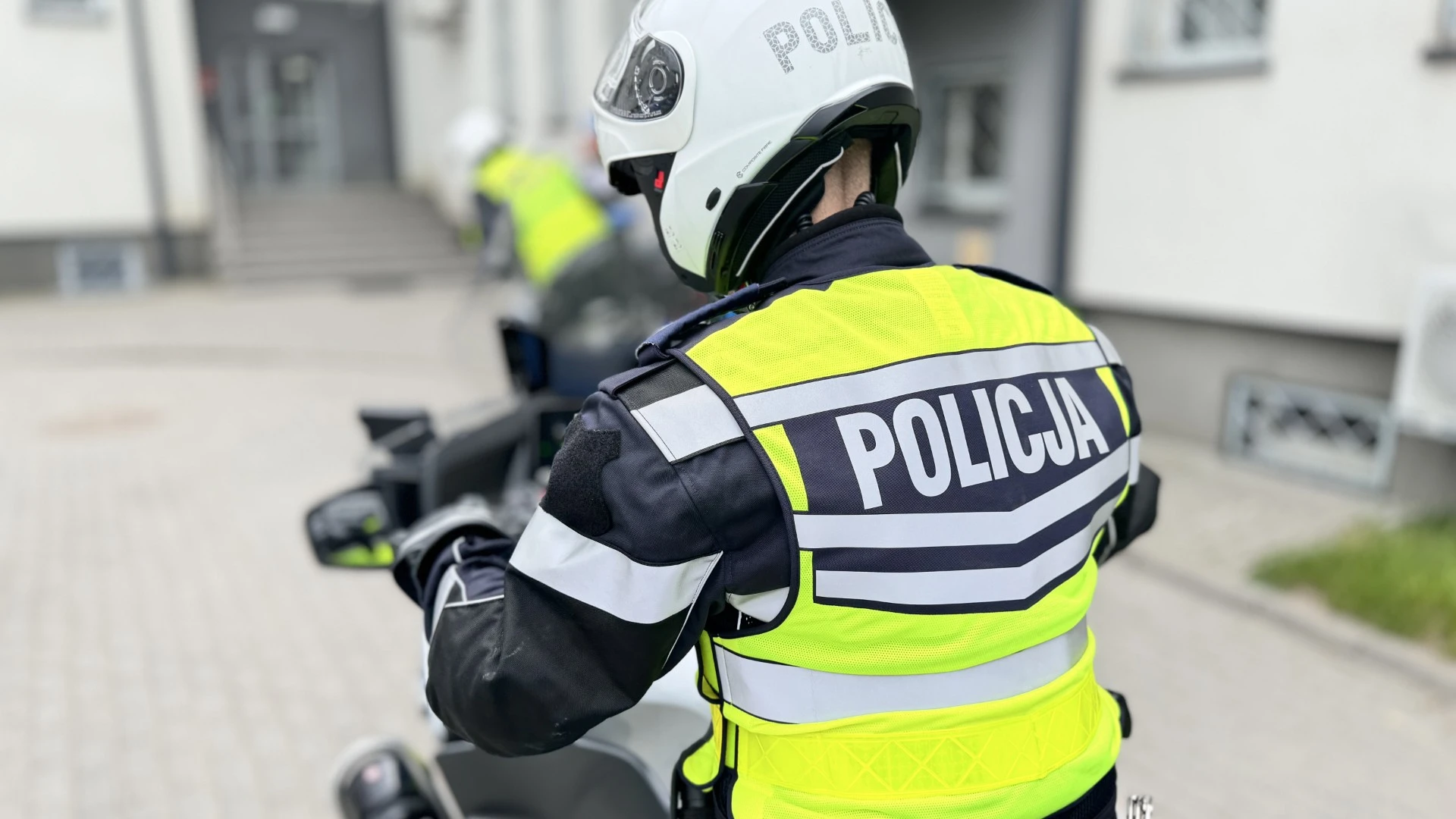 Motocyklista jechał 124 km/h na „pięćdziesiątce” /źródło: KPP Wejherowo