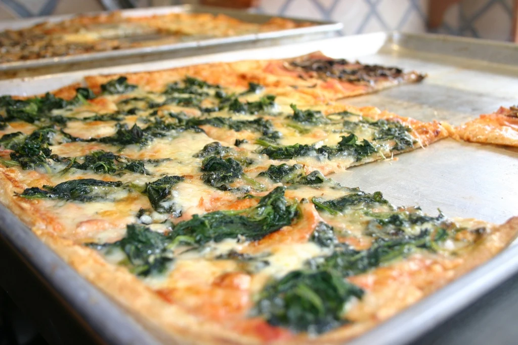Gotuj z Nadmorski24.pl: Pizza ze szpinakiem