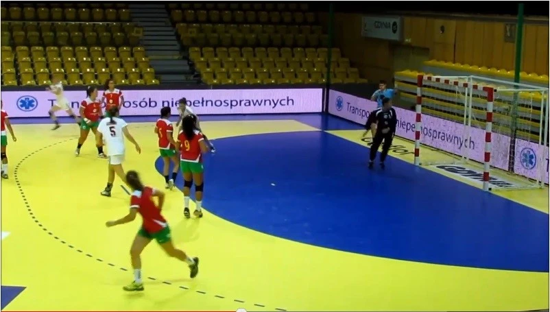 Rosja i Szwecja w finale ME juniorek