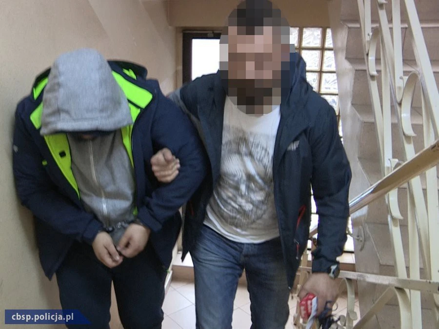 Policjanci rozbili grupę oszustów 'na wnuczka'