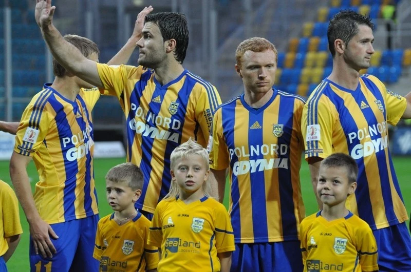 Arka Gdynia zwyciężyła z Kolejarzem Stróże
