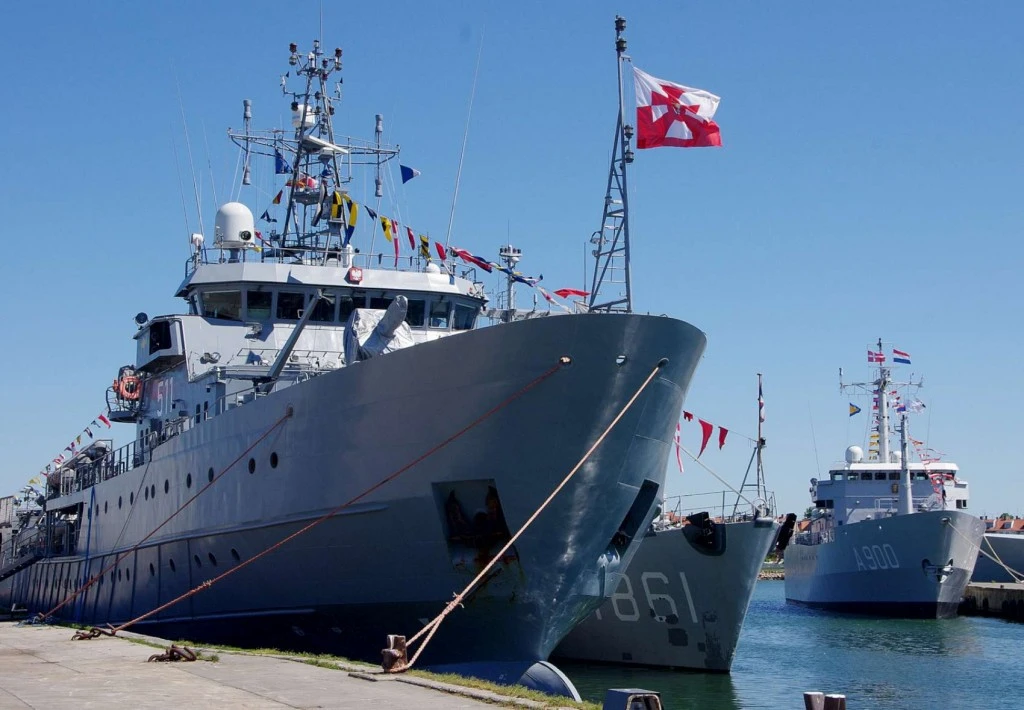 Okręty Marynarki Wojennej RP w porcie Ronne (Bornholm). Faza portowa ćwiczenia Baltops 2013 (foto Cz. Cichy)/Archiwum