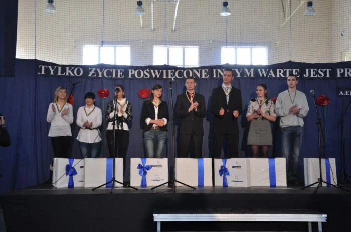 Na zdjęciu: sylwetki 8 Wspaniałych / fot. Dorota Nelke