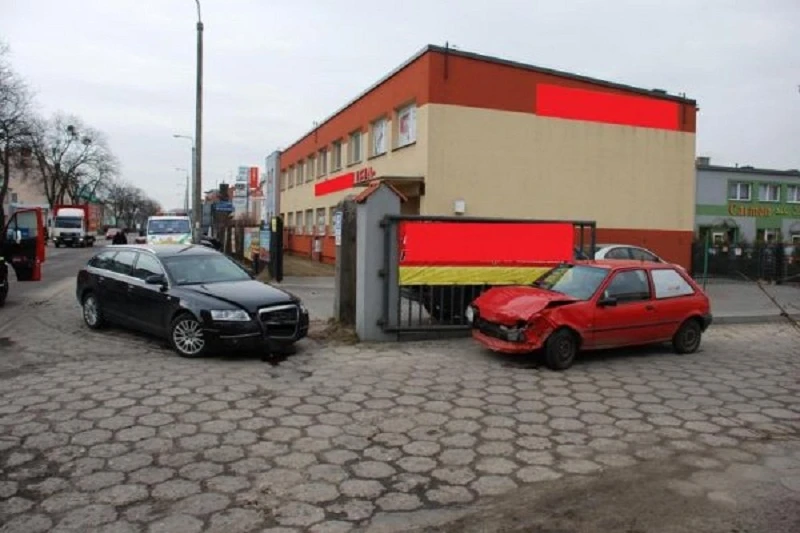 Zobacz co robić w przypadku kolizji