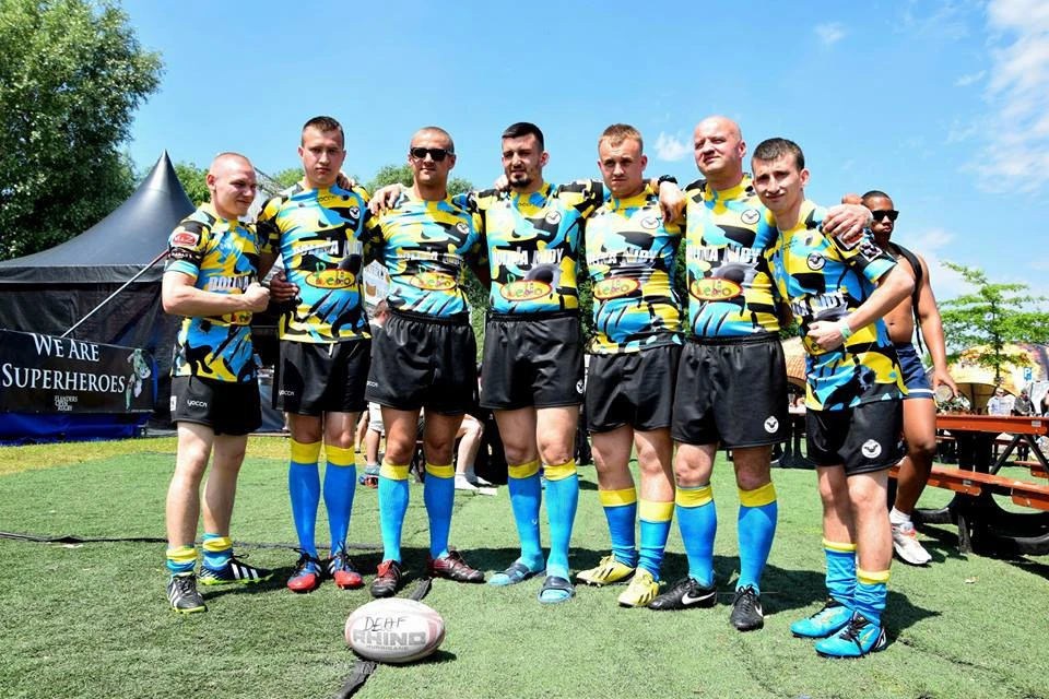 Rugbyści z OSW dla Niesłyszących wrócili z mistrzostw z pucharem