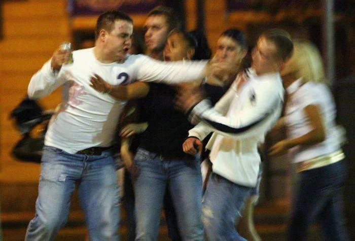 Sopot: Bójka na Monciaku. Kilkanaście osób rannych!