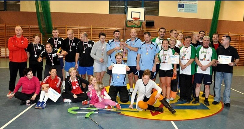 Szkoła w Kostkowie najlepsza w unihokeju