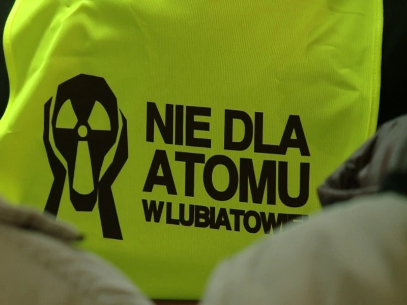 Przeciwnicy atomu apelują do wójta
