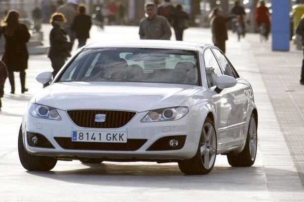 Seat Exeo: Hiszpańska precyzja, niemiecki temperament?