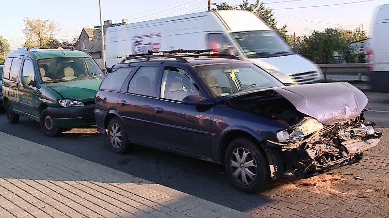 Wypadek w Rumi, rozbitych 9 samochodów