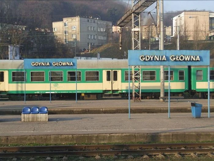 Ładne dworce, ale droższe bilety