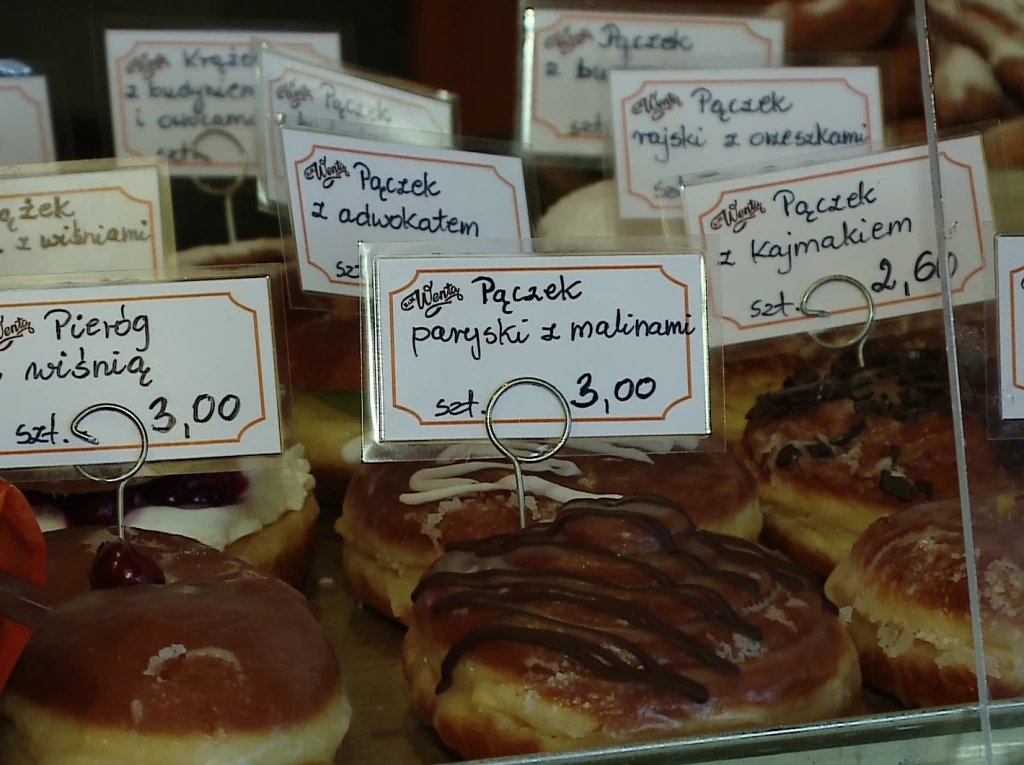 Kup pączka i pomóż niesłyszącym dzieciom