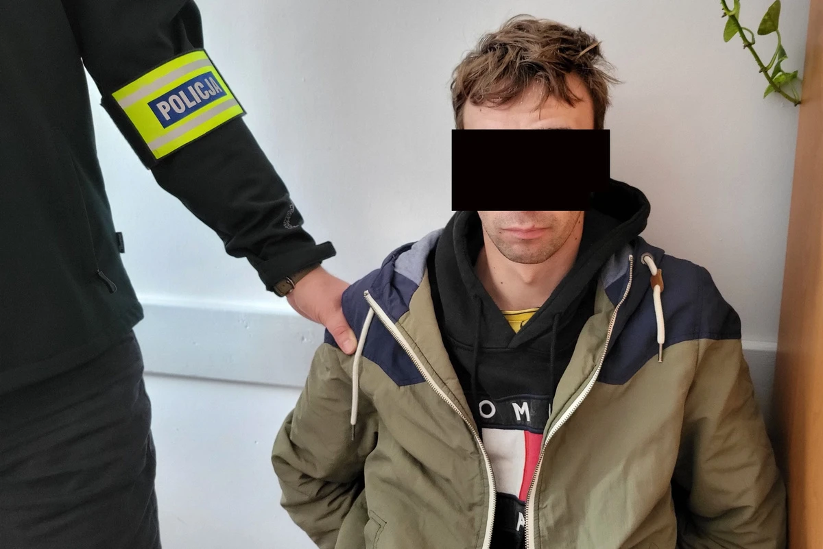 fot. KPP Świecie / Policjanci zatrzymali do sprawy 23-latka