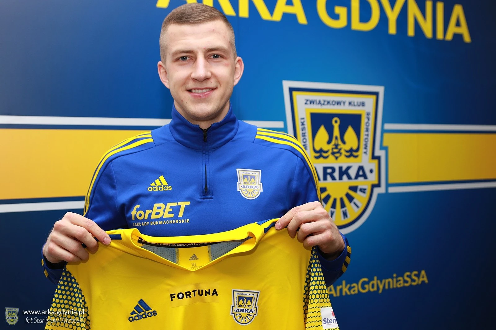 źródło'; Arka Gdynia