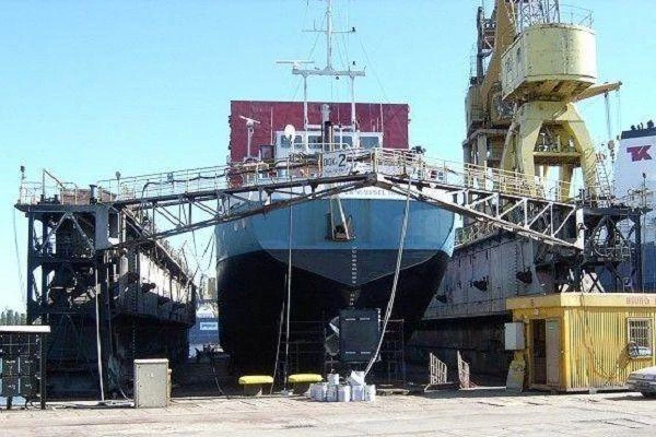 Gdańsk: Stoczniowcy poszukiwani od zaraz