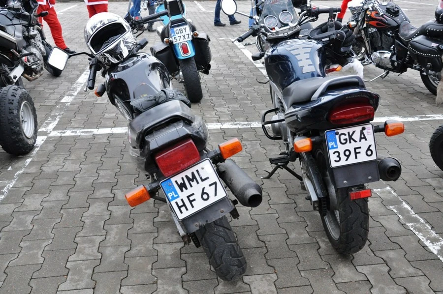 Na motocyklu z kategorią B i obowiązkową polisą OC