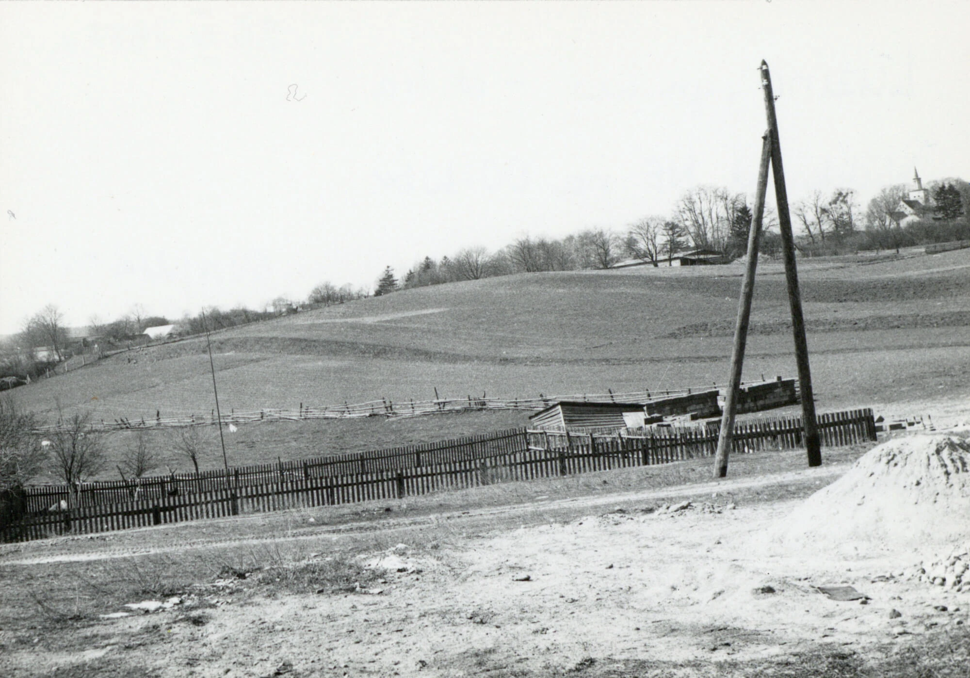 Luzino, 1977 r., miejsce zlokalizowania osady wczesnośredniowiecznej.