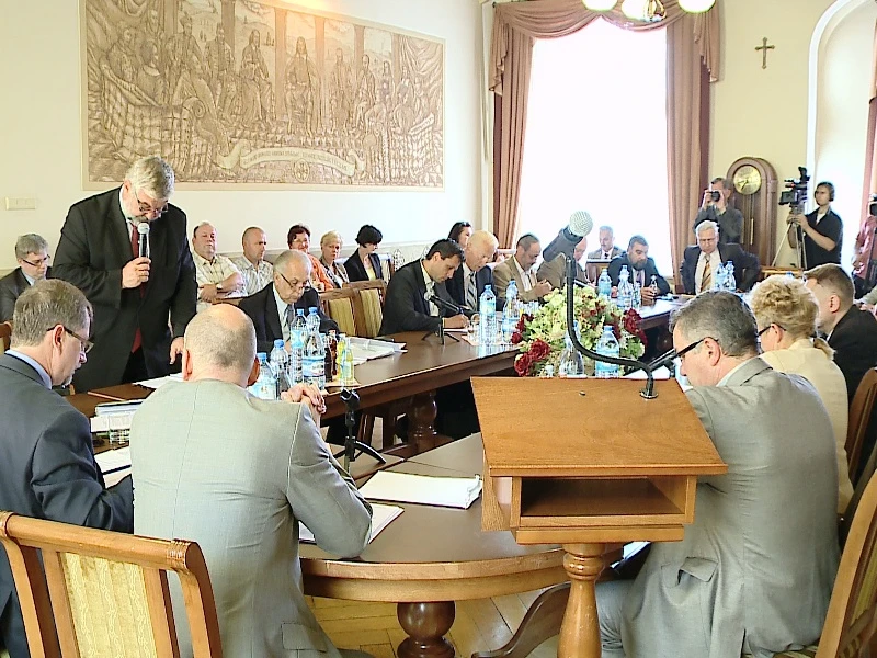 Reorganizacja ZUK-u na sesji nadzwyczajnej