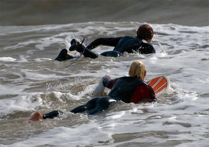 Zatoka Pucka: 58-letni surfer nie żyje