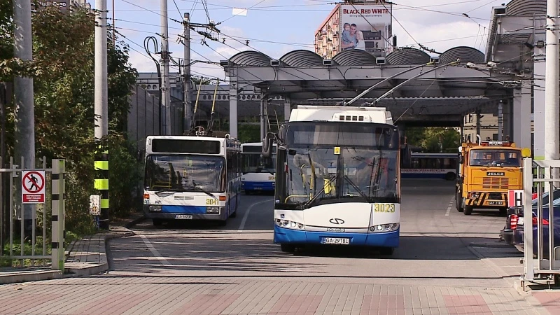 Jutro samochody zostawiamy w garażu
