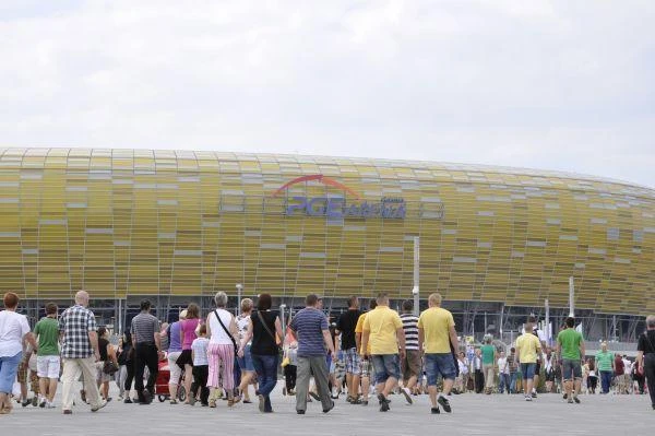 Na mecz Lechia-Cracovia jeszcze bez kart kibica