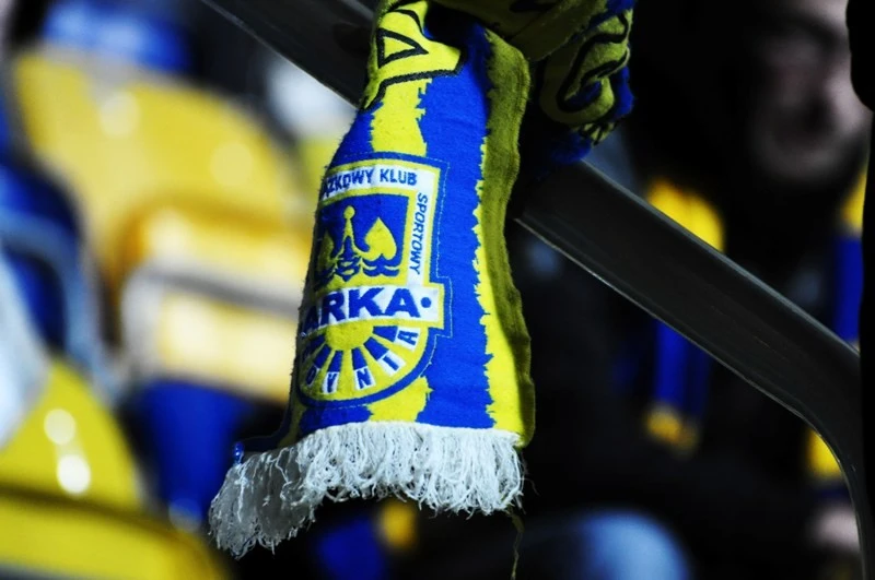 Arka remisuje z Pogonią Szczecin