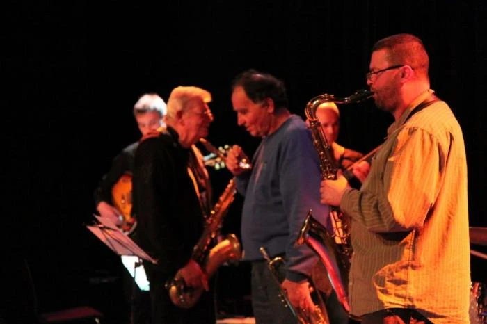 Gdynia: Tea-tralna jam sessions