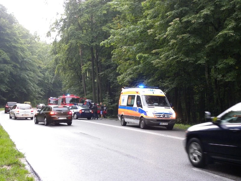 Karambol czterech aut na Rekowskiej Górce