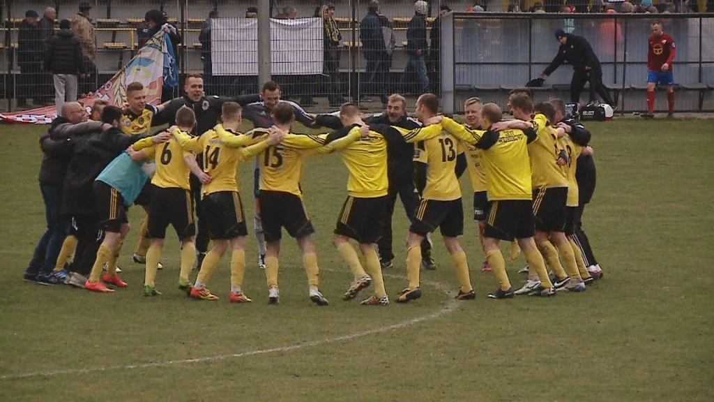 Gryfici pokonali Gwardię Koszalin 4:0