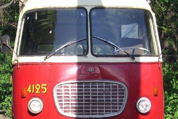Gdańsk: Bus Tour 2011 - zabytkowy autobus na lato