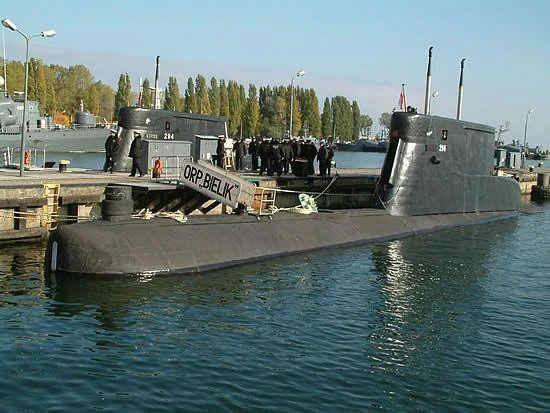 Gdynia: ORP „Bielik” wraca do kraju