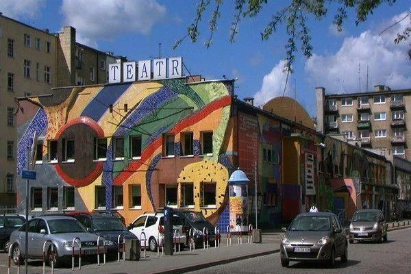 Setne przedstawienie "Dnia świra" w Teatrze Miejskim w Gdyni