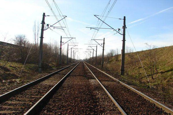 Rumia: Wpadł pod pociąg ratując psa