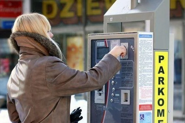 Najpierw parkomaty, później uchwała 