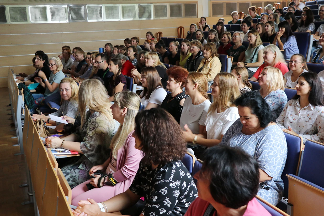 KURS JĘZYKA POLSKIEGO DLA NAUCZYCIELI Z UKRAINY NA WYDZIALE FILOLOGICZNYM UG. FOT. MAT. UMWP