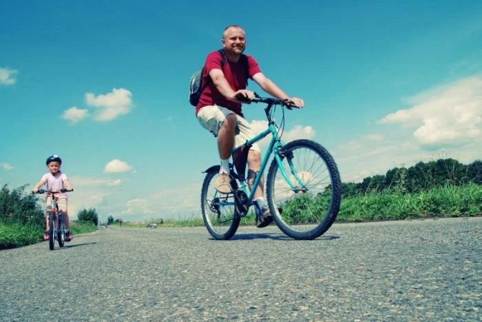 Absurd w Pucku. Ścieżka rowerowa nie dla rowerów