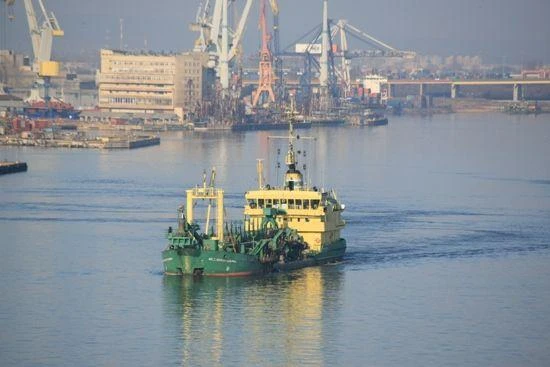 Kanał portowy w Gdyni - głęboki jak nigdy