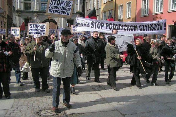 Zapowiedź krajowej konwencji PO i planowanego protestu środowisk lokatorskich