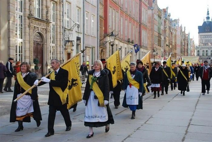 SPIS POWSZECHNY LUDNOŚCI I MIESZKAŃ 2011/ Nôrodny Pòwszédny Spisënk 2011
