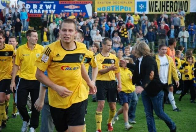 Gryf Orlex Wejherowo bliżej lidera