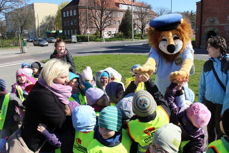 Akcja MIŚ: Nie bij mnie, kochaj mnie!