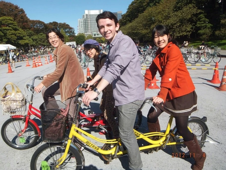 Jak być Polakiem w Japonii? Wywiad z Mateuszem Westą